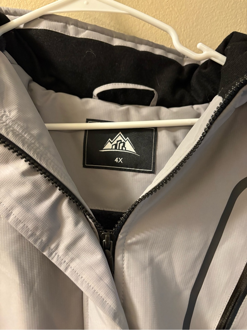 Rustic Ridge Winter Jacket - Picture 3 of 5